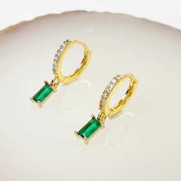 E143 14k gold filled huggie hoop earrings, emerald earrings, emerald dangle earrings, minimalist earrings, green hoop earrings, gift for her 