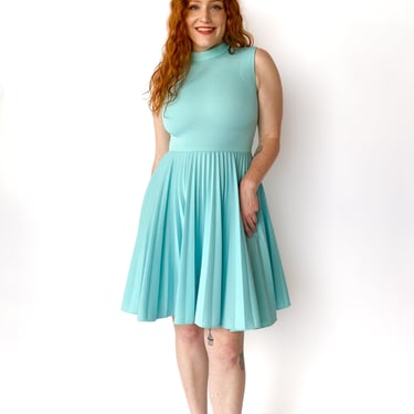 1970s Sky Blue Pleated Dress, sz. S/M