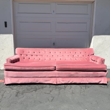 Hollywood regency ソファ　アメリカ　ビンテージ Vintage Tufted Sofa Couch Hollywood Regency Style Loveseat | Deja