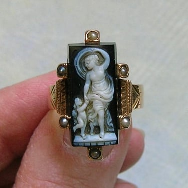 Antique 14K Gold Victorian Hardstone Cameo Ring, 14K Gold Cameo Ring With Woman and Cherub, Old Cameo Ring With Pearls, Size 7 (4640) 