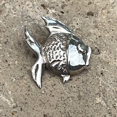 Vintage Mexico Silver Fish with Green Eye Repousse Brooch / Pin c. 1940's 