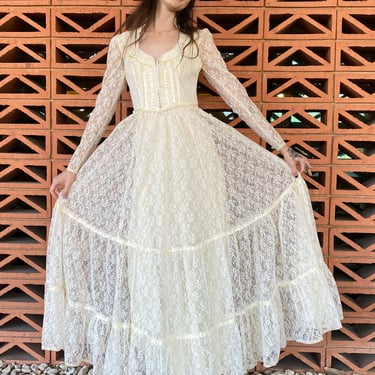 Wedding Bells Cream Gunne Sax Lace Dress