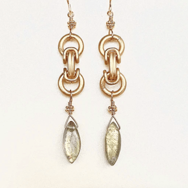 ROBIN HALEY | 14KY GOLD PLATED CHAIN AND LABRADORITE EARRING