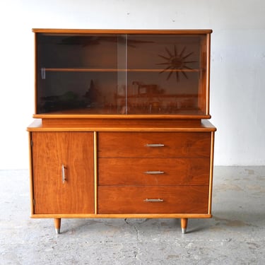 Beautifully Restored Mid-Century Modern China Hutch Display Cabinet 