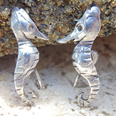 Vintage Sterling Silver Hand Made Seahorse Screw Back Earrings 