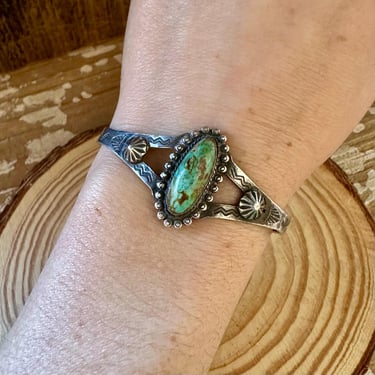 EYE OF TURQUOISE and Sterling Silver Small Cuff | Fred Harvey Era Style | Dainty Bracelet | Navajo, Native American Southwestern Jewelry 