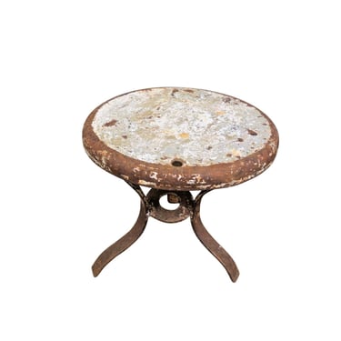 Vintage Metal 3 Legged Dairy Farm Milking Stool - Antique Farmhouse Rustic 