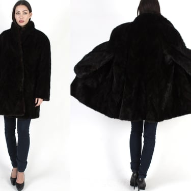 Plus Size 70s Mahogany Mink Coat, Plush Chevron Feathered Patchwork Fur, Oversize Unisex Winter Stroller Jacket 