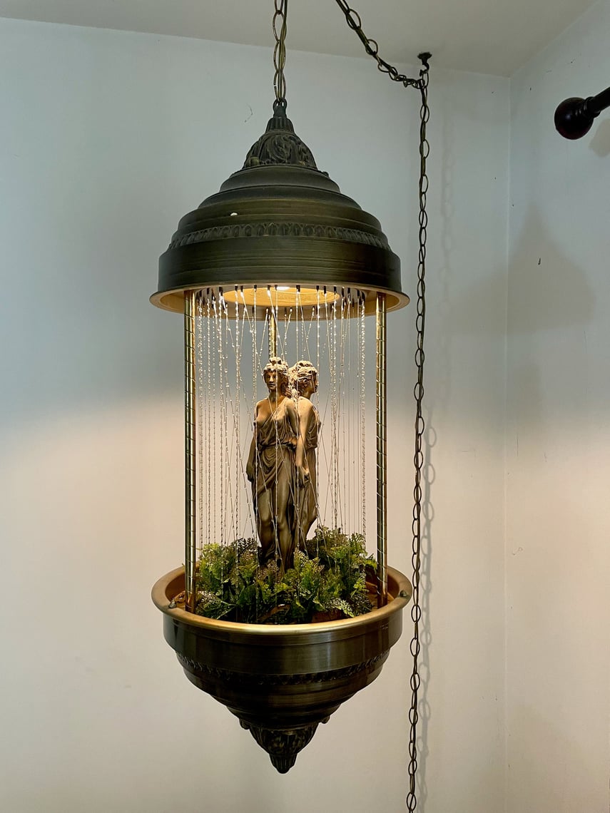 Vintage oil rain outlet lamp