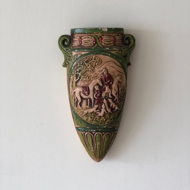 English Country Wall Vase 