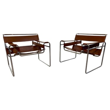 Pair of Wassily Lounge Chairs In Chocolate Leather by Marcel Breuer For Knoll 
