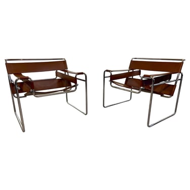Pair of Wassily Lounge Chairs In Chocolate Leather by Marcel Breuer For Knoll 