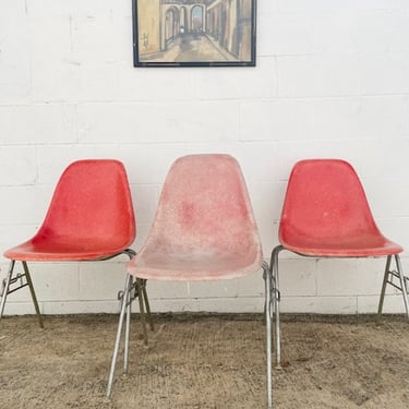 1976 Herman Miller Fiberglass Chair