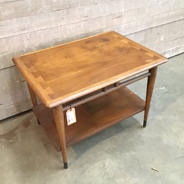 MCM Lane Walnut End Table (Tacoma)