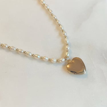 Heart of Gold Locket Pearl Necklace