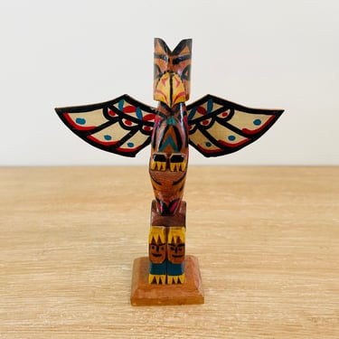 Vintage Native American Pacific Northwest Totem Pole Souvenir 