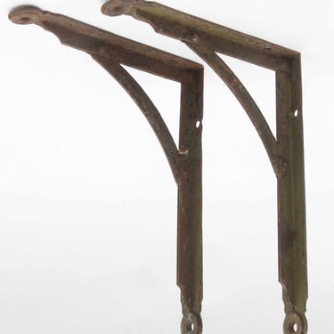 Pair of Vintage 8 x 6 in. Black Steel Shelf Brackets