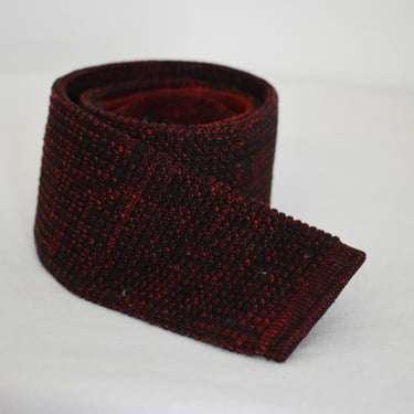 1980s Red and Black Cotton Blend Knit Necktie 