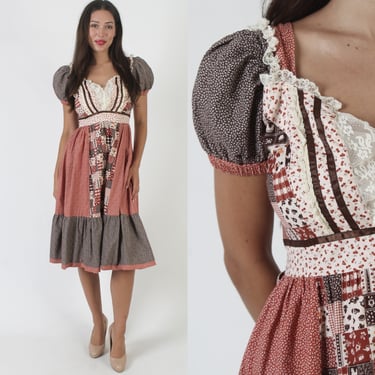 Cottagecore 70s Autumnal Inspired Dress / Patchwork Calico Floral Material / Vintage Lace Homespun Prairie Mini Frock 