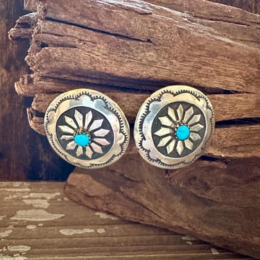 LARGE PINWHEEL DAISIES Sterling Silver & Turquoise Stud Earrings | Handmade Round Flowers | Navajo, Native American Southwestern Jewelry 