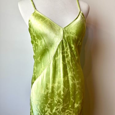 1940’s vintage slip dress~ bias cut Long rayon Satin pale green floral print~ skinny straps~ pinup style nightgown slips/ Volup size 42” B 