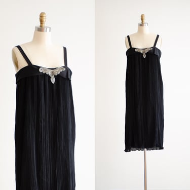 black flapper dress 80s 20s style vintage black pleated midi dress 