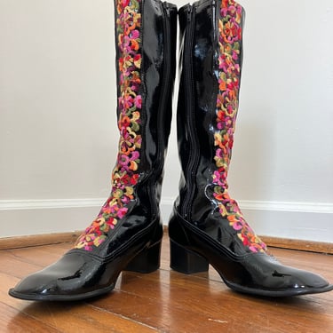 Late 60s / Early 70s Vinyl embroidered go go boots 