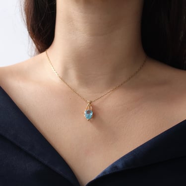 Vintage Baby Blue Gem Pendant Necklace