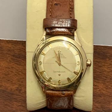 1950s Omega Constellation Chronometer with Gold Cap, with Solid Gold Bezel, Crown and Back Medallion 