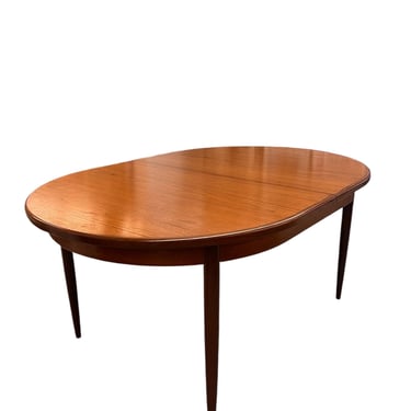 Free Shipping Within Continental US - Vintage Mid Century Modern G-Plan Teak Oval Extending Dining Table 1970s Butterfly Leaf 