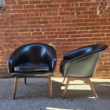 Pair of Milo Laugh Baughman Chairs