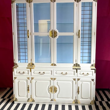 Lacquered China Cabinet - in White and Light Blue 