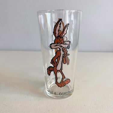 Vintage 1973 Looney Tunes Pepsi Glass Warner Brothers Wile E. Coyote 