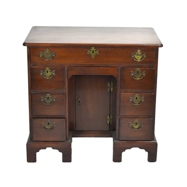 Antique 18th Century American Mahogany Dressing Table Kneehole Desk 