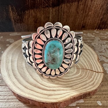 Statement Vintage Native American Navajo Easter Blue Turquoise Sterling Silver Bracelet