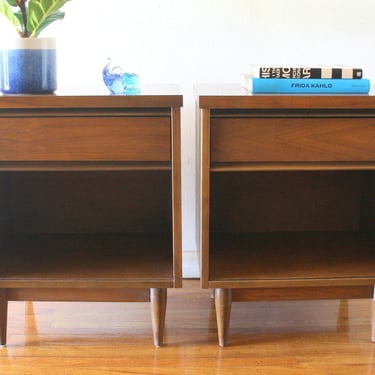 Mid Century Modern Side End Table Nightstands by Broyhill