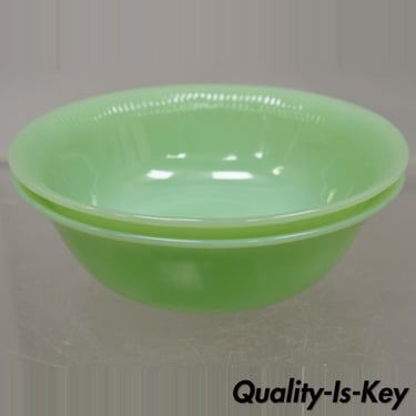 Vtg Fire King Oven Ware Green Jadeite Ribbed Jane Ray 8.25
