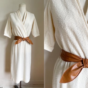 Vintage 1980s Cream Buckle Knit dress with faux leather belt / M 