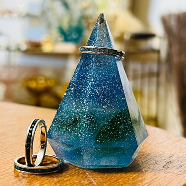Teal and Blue Resin Ring Tree Holder Cone 