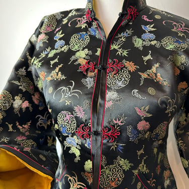 Vintage Cheongsam jacket~ Puffer coat 1960’s Chinese fashion Nehru collar frog closures~ black Red Ornate floral & Birds Embroidery/ size Sm 