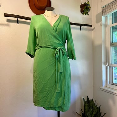 Vintage Diane Von Frustenberg Green 100% Silk Short Sleeve Wrap Dress Size 1X 