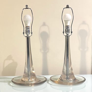 Pair of Vintage lucite tulip/trumpet base table lamps 