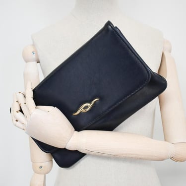 1980s Navy Vinyl Clutch Purse 