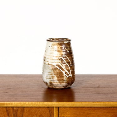 Vintage 70s Mid Century Stoneware Studio Pottery Vase - Rusty / White Drippy Glaze 