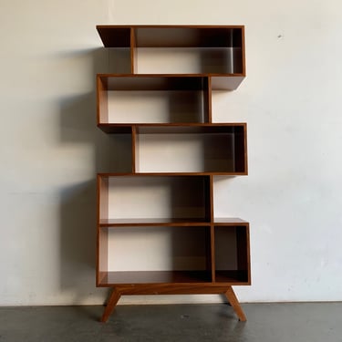 Made To Order Staggered 5 Tier Bookcase 