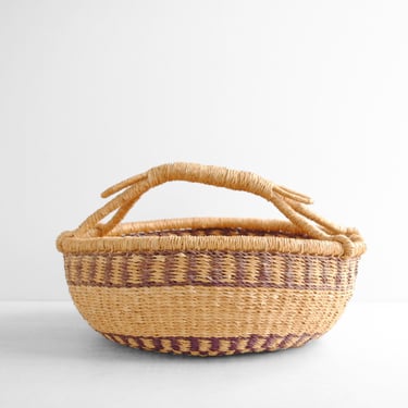 Vintage African Bolga Basket, Woven Straw Basket in Neutral and Purple Straw, Harvesting Basket 