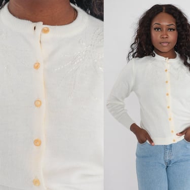 Beaded Cardigan 60s 70s White Button Up Knit Sweater Retro Beading Cropped Sweater Girly Grandma Knitwear Vintage 1960s Small S 