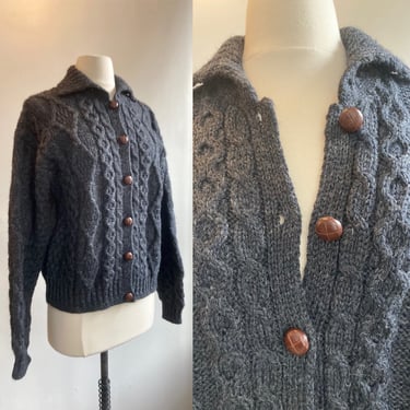 NICE Vintage 80s LL BEAN Cabled Cardigan Sweater / Wooden Buttons / Made in Ireland 