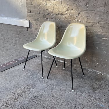 Eames Chair, Herman Miller