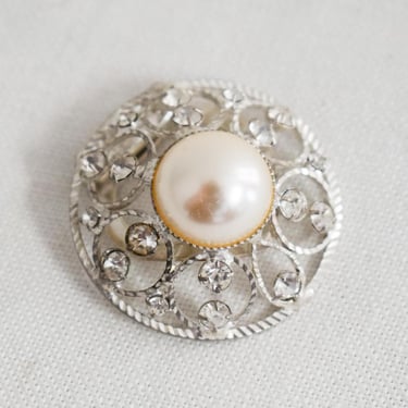 1960s Faux Pearl and Rhinestone Silver Clip 